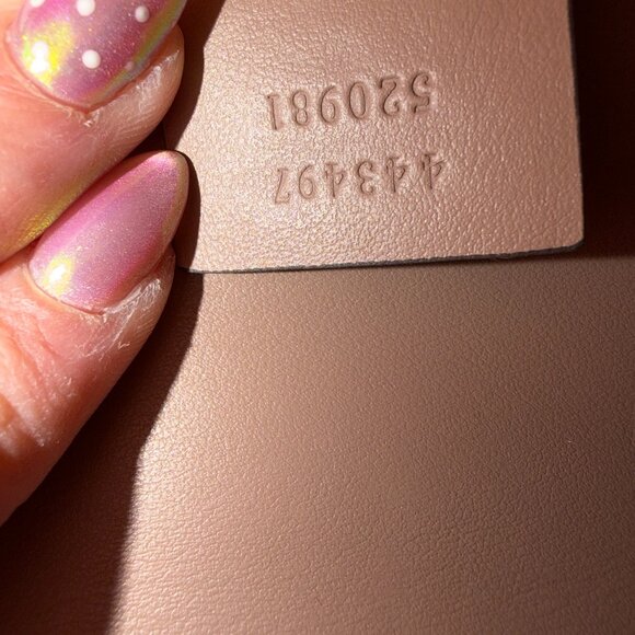 Gucci Marmont Medium Shoulder Bag - Pink-Beige - Picture 8 of 8